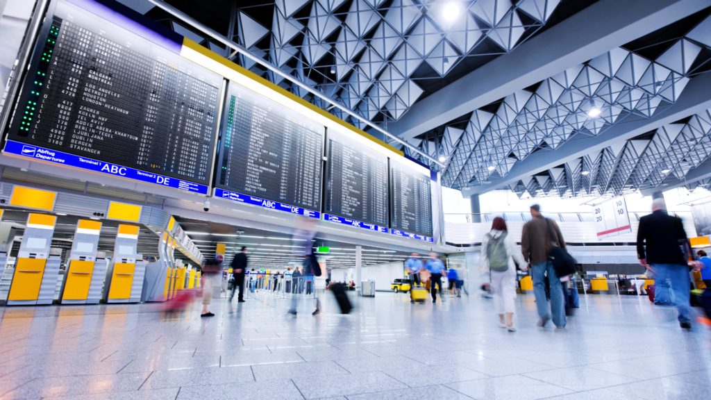 Seguridad Aeroportuaria en Chile: Desafíos y Soluciones